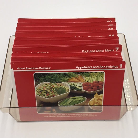 Vintage Great American Recipes Cards in Plastic Storage Box - Picture 2 of 16